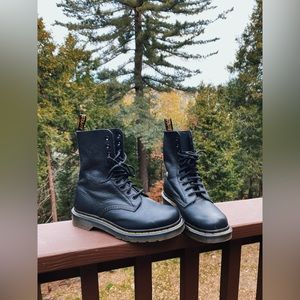 1460 WOMEN'S PASCAL VIRGINIA LEATHER BOOTS